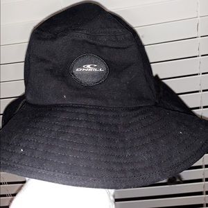 O’Neil bucket hat